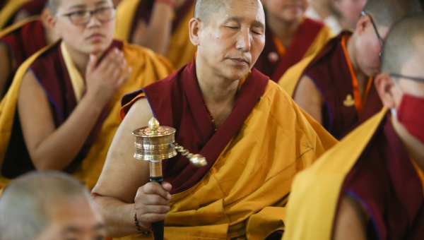Recalling the Benefits of Bodhicitta