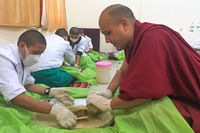 Photo Story: The Arya Kshema Incense Project