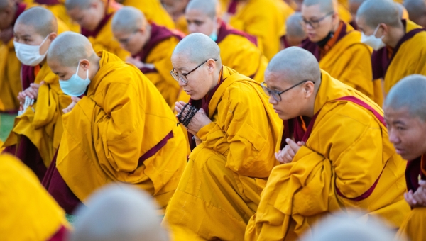 7th Arya Kshema: Mahayana Sojong at the Dhamek Stupa